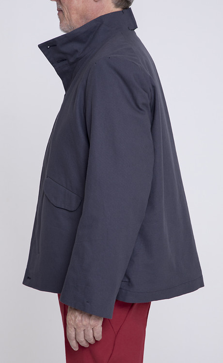 Formal Blouson, Seite Formal Blouson, Seite
