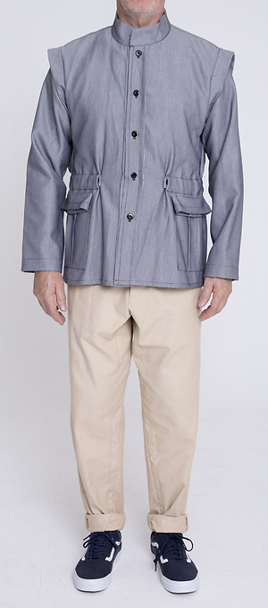 Belted Shirt Jacket über Baggy Pants Narrow Hem