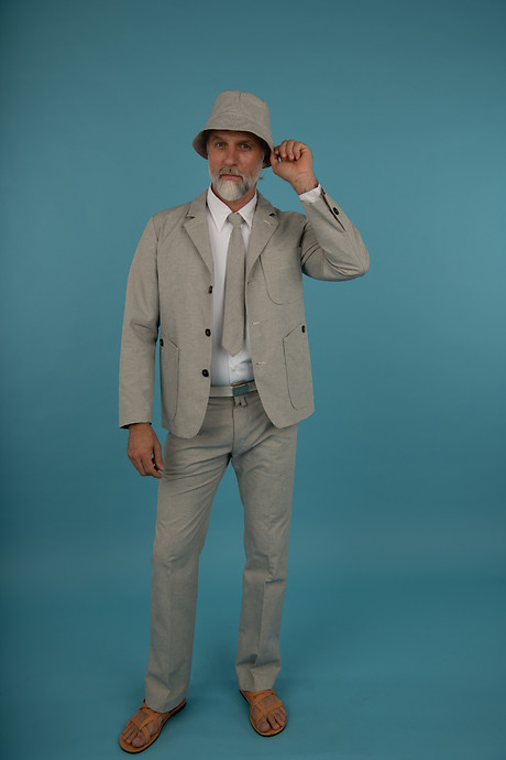 Blazer Eugen Shirt Ullrich vertically Tie Suit Pant with French Pocket Bucket Hat Blazer Eugen Shirt Ullrich vertically Tie Suit Pant with French Pocket Bucket Hat